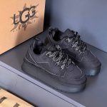 کفش کتونی زنانه UGG