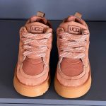 کفش کتونی زنانه UGG