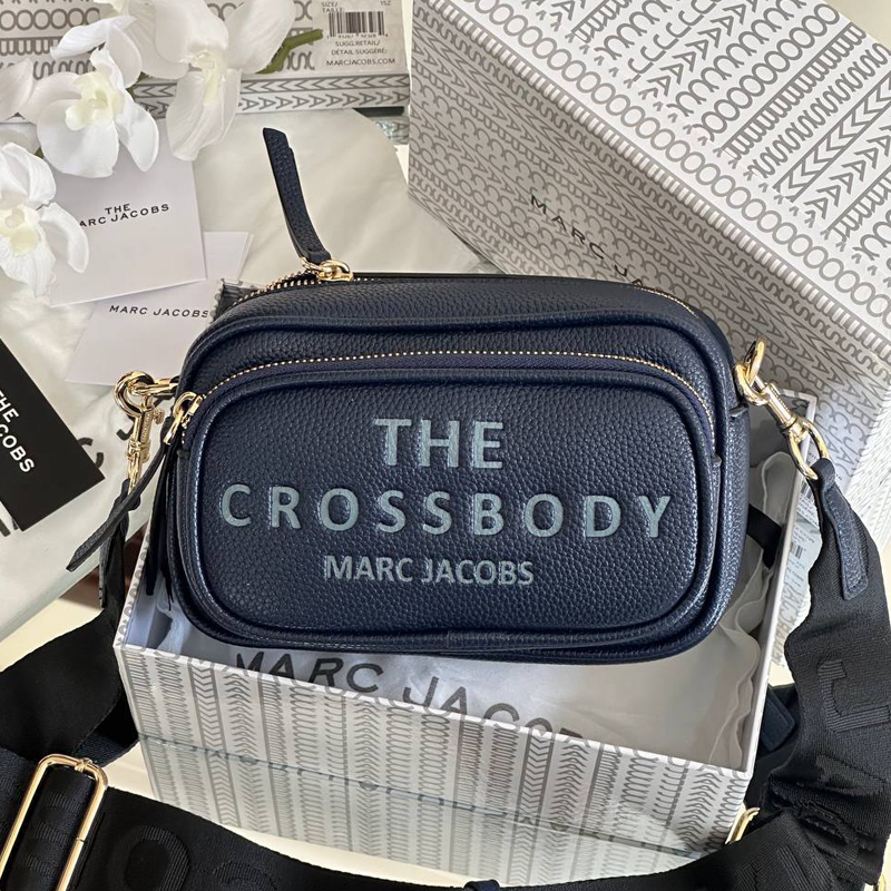 6 Marc Jacobs crossbody bag