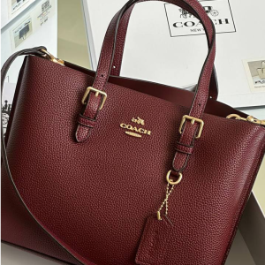 COACH women's shoulder bag