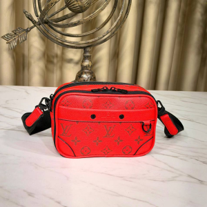 کیف زنانه Louis Vuitton Sott Messenger