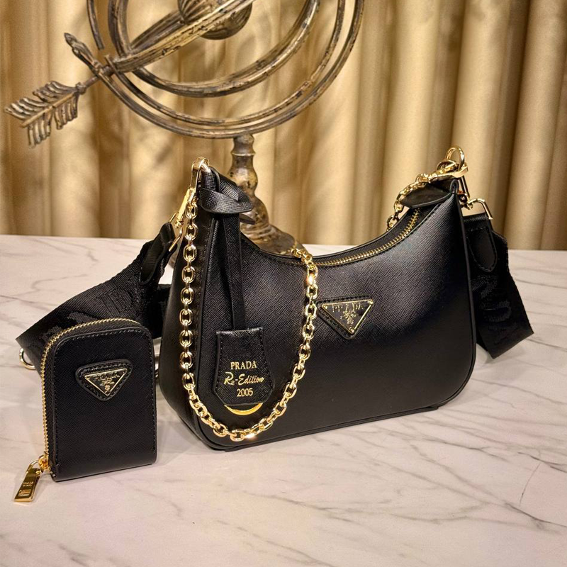 4 Prada Re-Edition 2005 Saffiano Women's Shoulder Bag