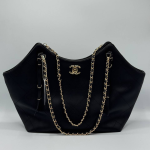 CHANEL Maxi Shoulder Bag