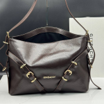 کیف دوشی Givenchy Voyou Medium